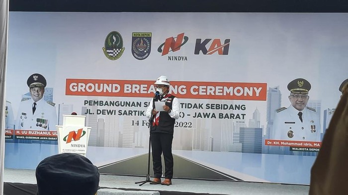 Gubernur Jawa Barat, Ridwan Kamil meresmikan pembangunan underpass Jalan Dewi Sartika, Kota Depok, Jawa Barat (Jabar).