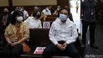 Hakim Terpapar COVID-19, Vonis Azis Syamsuddin Ditunda