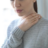 Ngeri! Kisah Wanita yang Implan Payudaranya Bocor dan Bernanah