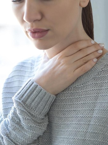 Ngeri! Kisah Wanita yang Implan Payudaranya Bocor dan Bernanah