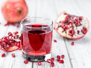Jus Delima Segar Mampu Turunkan Gula Darah dalam 3 Jam