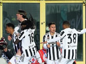 Atalanta Protes: Szczesny Harusnya Kartu Merah, De Ligt Handball!