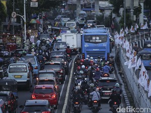 Anies Klaim Tingkat Kemacetan DKI Turun dalam 5-6 Tahun Terakhir