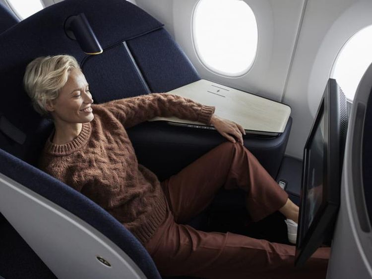 Potret Kursi Pesawat Kelas Bisnis Baru tapi Tak Bisa Direbahkan