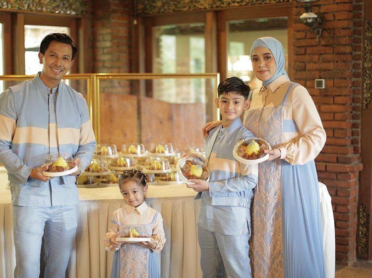 Makan Sambil Kumpul Keluarga Jadi Agenda Wajib Fairuz A Rafiq