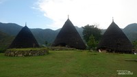 Suasana di pagi hari di Desa Waerebo