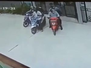 Rumah di Bekasi Dibobol Maling, Motor hingga Laptop Raib