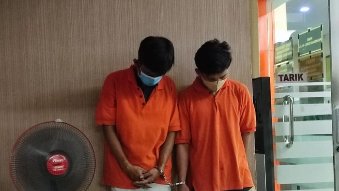 Polisi mengungkap pembunuhan shef Fiky Firlana di TPU Kober, Ulujami, Jaksel