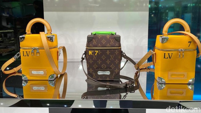 Pop-Up Store Louis Vuitton Spring Summer 2022 Plaza Indonesia