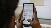 Dalam peraturan terbaru pencairan JHT, peserta bisa mencairkan JHT sebelum masa pensiun. Namun, pencairan hanya bisa 30 persen dengan syarat.