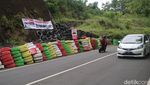 Ratusan Ban Warna-warni Terpasang di TKP Laka Maut Bantul