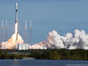 Satelit Kecil Buatan Jerman Janjikan Internet dari Luar Angkasa