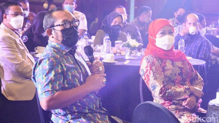Wakil Ketua DPRD Jatim Sahat Tua Simanjuntak hadir dalam launching detikjatim di Hotel JW Marriot Surabaya, Minggu (13/2). Sahat mengapresiasi detikjatim.