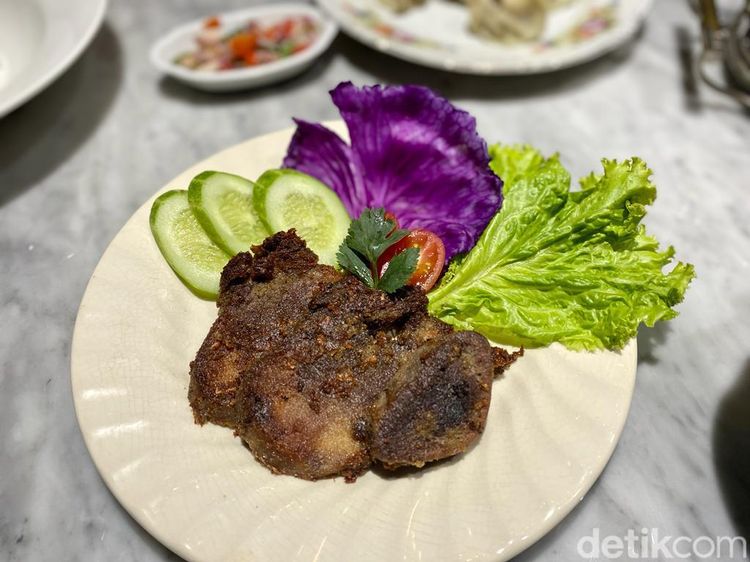 Ahmad Dhani Jual Sate Ayam Estianty dan Lidah Goreng Jamilah di Restorannya