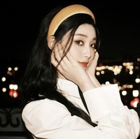 Hingga kini, wanita 24 tahun itu fokus berakting. Xu Yiyang dipasangkan dengan aktor Chen You Wei dalam drama romantis Timeless Love sebagai pemeran utama. Foto: dok. Instagram @lt_xuyiyang