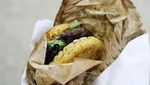 10 Burger Ini Punya Isian Aneh yang Bikin Ragu untuk Melahapnya