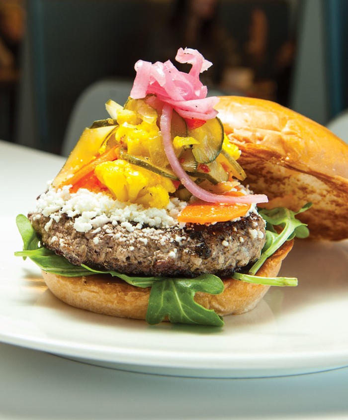 Burger Ini Punya Isian Aneh Burger Ini Punya Isian Aneh
