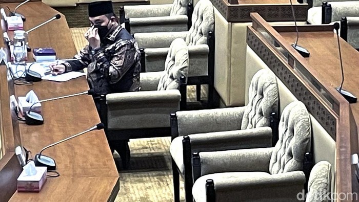 Calon Anggota KPU Jalani Uji Kelayakan dan Kepatutan

Komisi II DPR RI menggelar uji kelayakan dan kepatutan terhadap calon anggota KPU RI dan Bawaslu RI periode 2022-2027. Salah satunya adalah Moch Afifuddin.