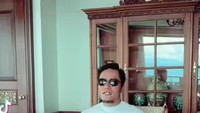 Gus Miftah yang punya nama lengkap Miftah Maulana Habiburrahman ini dikenal sebagai ustadz semua kalangan. Ia dekat dengan masyarakat biasa maupun artis dan para pejabat.  Foto: Instagram @gusmiftah