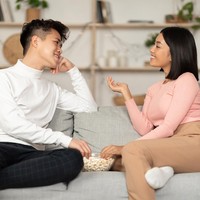 5 Zodiak Paling Genit, Pesonanya Bikin Orang Mudah Terpikat