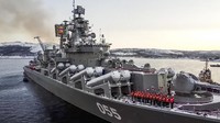 Sejumlah negara Barat pun mewanti-wanti akan memberi sanksi terhadap Rusia jika tidak mengindahkan imbauan untuk tidak menginvasi Ukraina. Namun demikian, Rusia tidak mempedulikan risiko dijatuhkannya sanksi-sanksi dari negara-negara Barat itu. Russian Defense Ministry Press Service via AP, File.