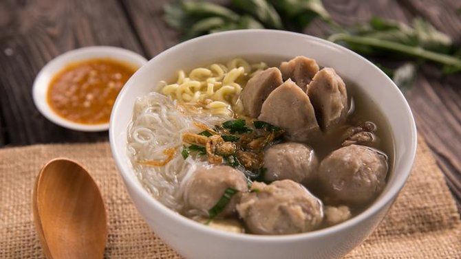 5 Jajanan Kaki Lima Paling Enak di Dunia, Ada Bakso dari Indonesia!