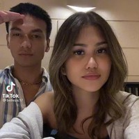 Belleza mulai mengunggah video bersama Jefri Nichol pada Oktober 2021 saat perayaan Halloween. Setelah itu, dia memperlihatkan momen makan di sebuah restoran dan ngegym bareng kekasihnya. Foto: dok Instagram @bellezaa_17