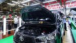 Jokowi Lepas Toyota Fortuner Produksi Karawang ke Australia