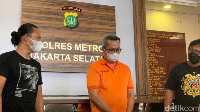 Koboi viral di Pondok Indah yang todong pistol ke kuli bangunan (Rakha Arlyanto Darmawan/detikcom)