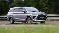Sementara posisi kedua ada Toyota Avanza. Pada Maret 2023 kemarin, Toyota Avanza terjual sebanyak 5.641 unit. Foto: Agung Pambudhy/detikOto