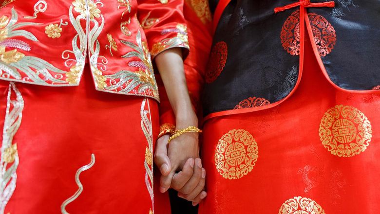 Pernikahan China Traditional Chinese wedding costume