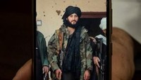 Seperti dilansir AFP, Selasa (15/2/2022), Damullah Mohibullah Mowaffaq memiliki reputasi sebagai salah satu penembak jitu dalam jajaran Taliban. Dia masih terlibat dalam perang merebut kembali Afghanistan dari pasukan asing pada musim panas lalu.