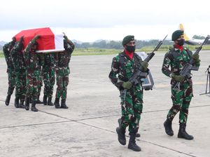 Jenazah Kepala BIN Papua Diterbangkan ke Jakarta