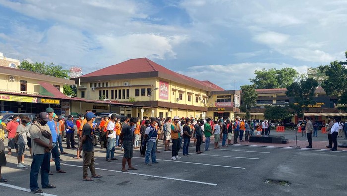150 juru kasir diamankan Mapolrestabes Medan
