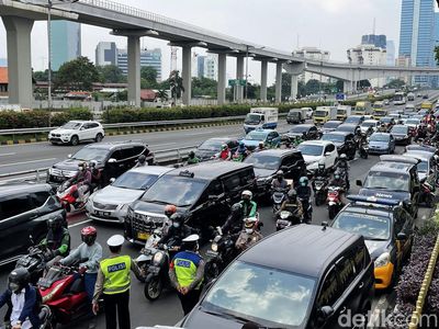Ada Demo Buruh, Begini Kondisi Lalin Depan Kemenaker