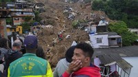Gubernur Claudio Castro mengatakan di Twitter bahwa dia mengerahkan semua alat berat untuk membantu menggali area yang tertimbun.