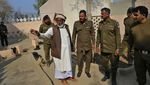 Massa yang Rajam Pria Terduga Bakar Al Quran di Pakistan Ditangkap