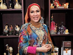 Kenangan saat Dorce Gamalama Bangun Masjid Al Hayyu