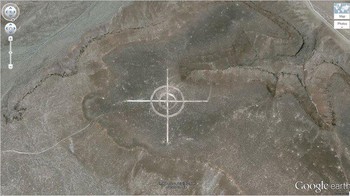 Gambar berbentu target raksasa terletak di gurun pasir di Nevada, Amerika Serikat. Foto: Dok. Google Earth