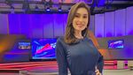 Pesona Karra Syam, Anggun On Screen dan Seksi Off Screen