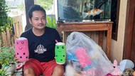 Kisah Unik Keluarga yang Doyan Main Boneka Capit