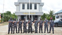 Pada hari pertama, Senin (14/02) Komandan Lantamal XII, beserta Pejabat Utama Lantamal XII yang mendampingi, telah meninjau beberapa Satuan Jajaran Lantamal XII yaitu Posmat Mempawah, Mako Yonmarhanlan XII “Jaguar Yudha Khatulistiwa”di Mempawah, Pelabuhan Internasional Kijing, Posmat Bengkayang Kota Singkawang, dan Posmat Pemangkat Kab. Sambas.  
