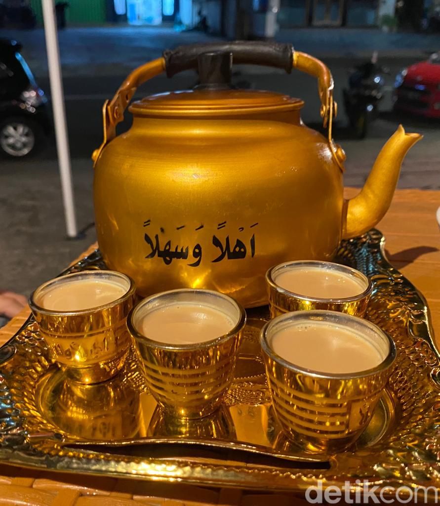 Little Doha : Sedapnya Shakshouka dan Kare Ayam ala Timur Tengah Ekonomis