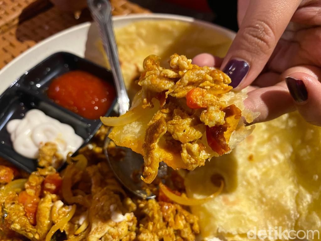 Little Doha : Sedapnya Shakshouka dan Kare Ayam ala Timur Tengah Ekonomis