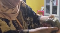  Masak di rumah jadi agendanya sehari-hari. Olahan daging hingga berbagai makanan sering ia abadikn untuk menjadi konten di Instgramnya. Foto: Pool/Site News