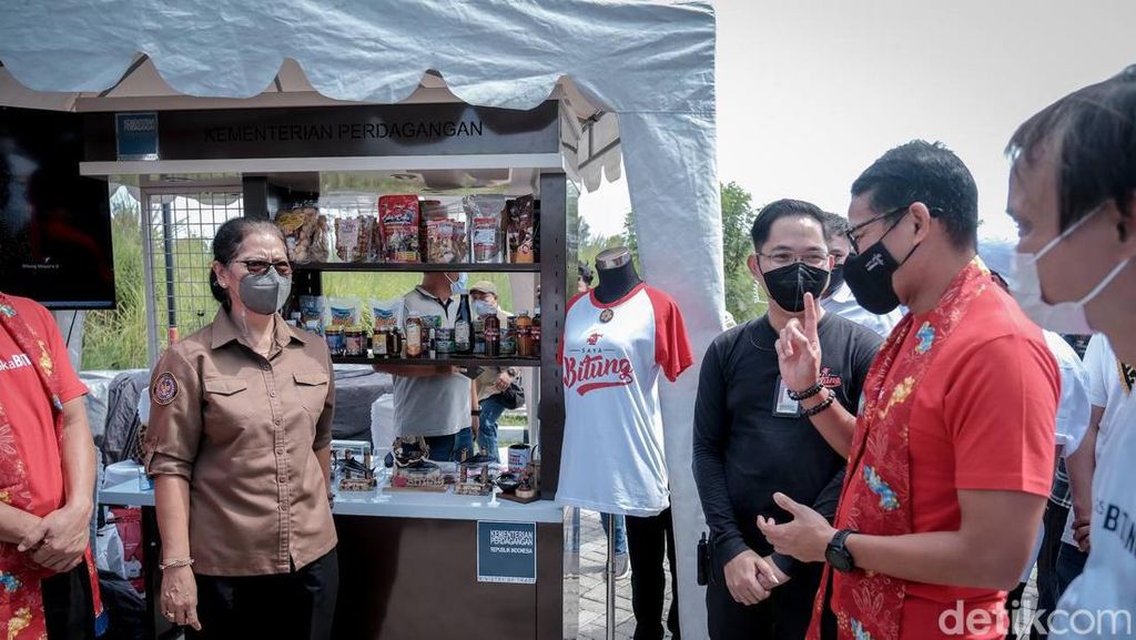 Momen Sandiaga Kunjungi Bitung hingga Banggakan Kuliner Lokal