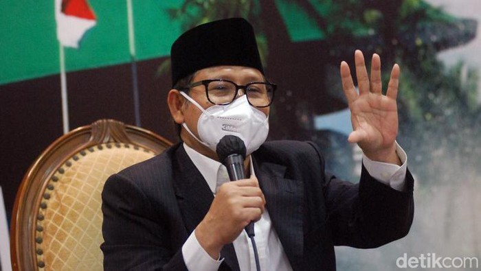 Wakil Ketua DPR RI Abdul Muhaimin Iskandar (Gus AMI) mengusulkan Nahdlatul Ulama (NU) dan Muhammadiyah sebagai peraih nobel perdamaian 2022-2023 di Norwegia.