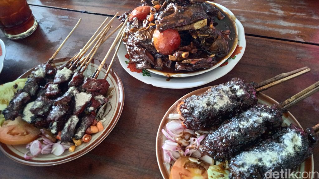 Ini 5 Perbedaan Racikan Sate Kambing Khas Solo dan Tegal