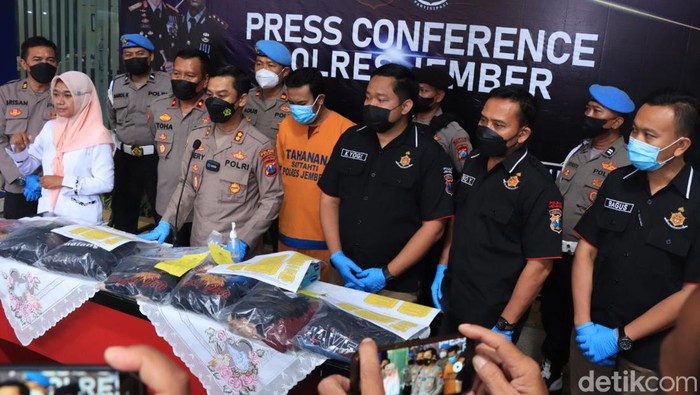 pimpinan ritual maut jadi tersangka