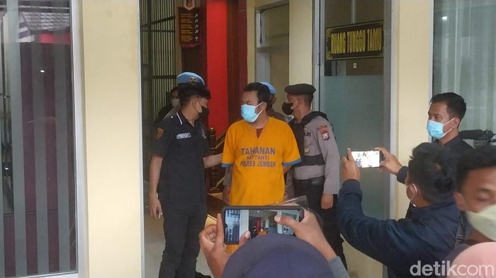 pimpinan ritual maut jadi tersangka